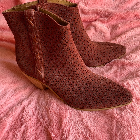 Frye and co. Bootie size 9.5 - Picture 7 of 7